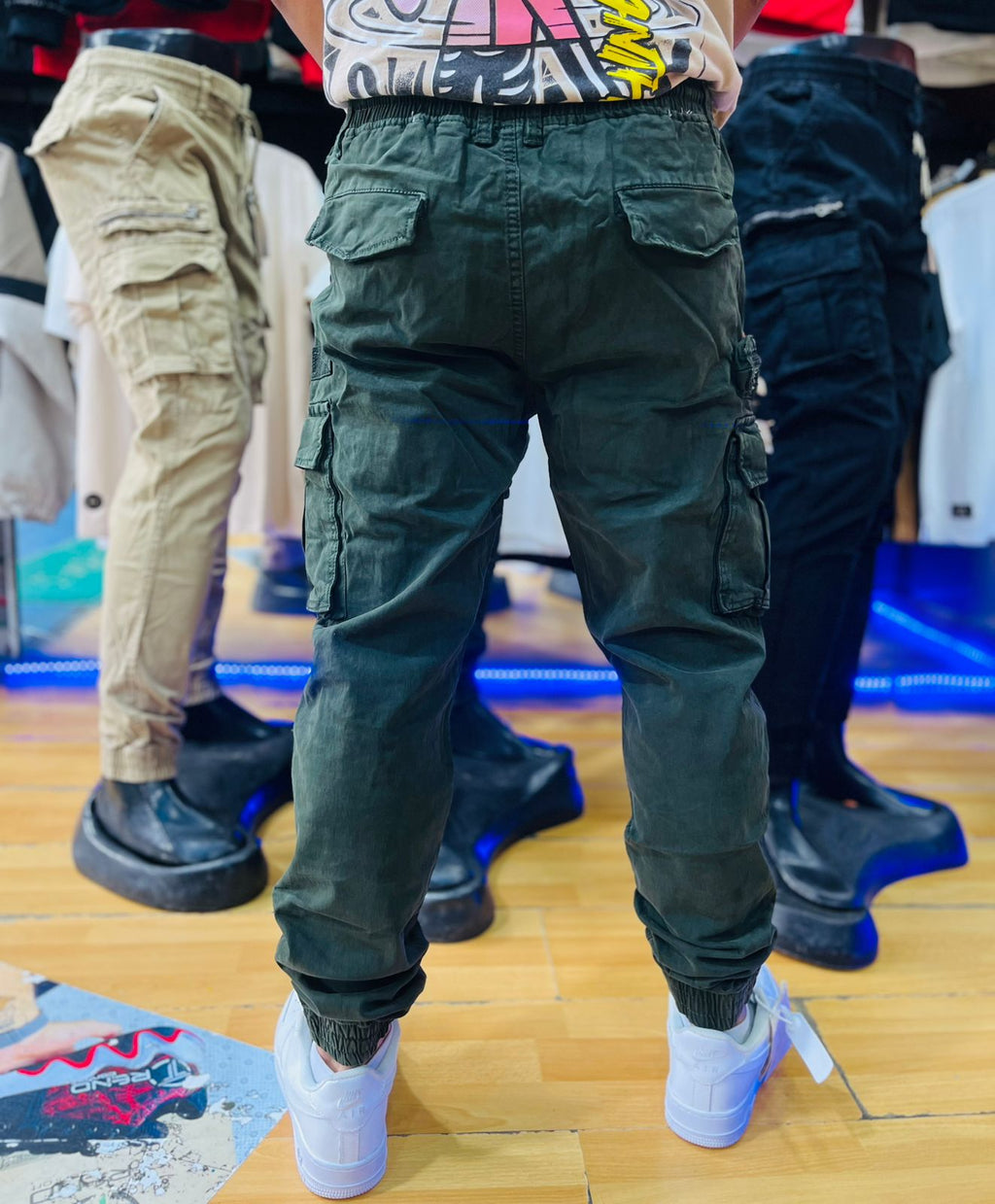 PANTALON JOGGER CARGO EN DRIL